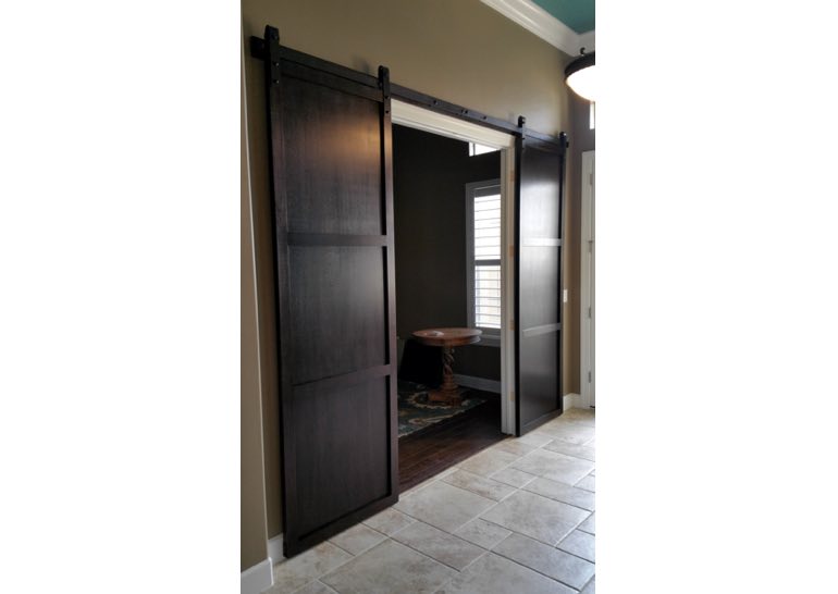 9 Ways To Take Advantage Of Sliding Barn Doors In Cleveland